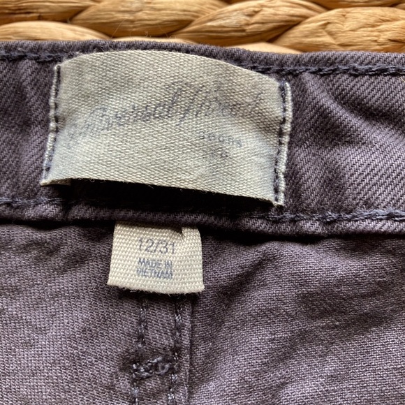 Women’s Shorts - Picture 2 of 4